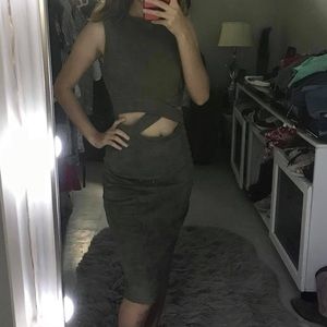 Beautiful olive green dress🥰